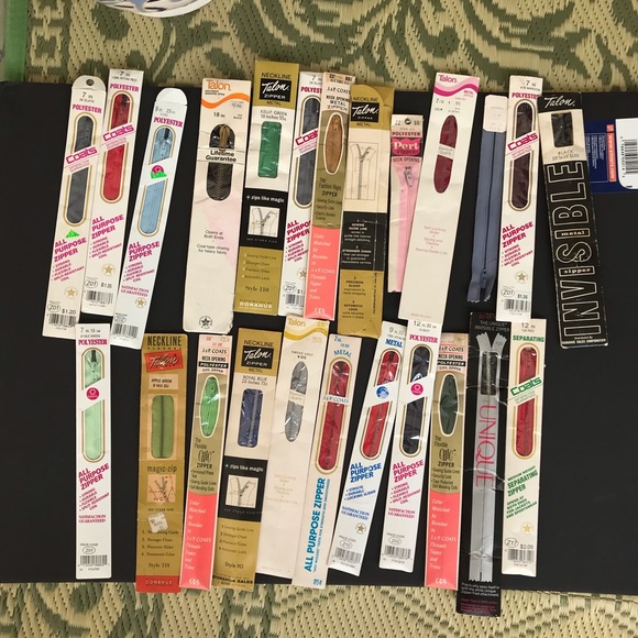 Vintage Lot Of 24 Assorted J & P Coats Talon Etc. Zippers NOS - Picture 2 of 15